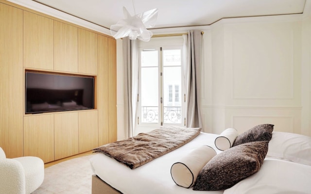 Elegant A/C Apt 2br/6p - Paris 17th/monceau