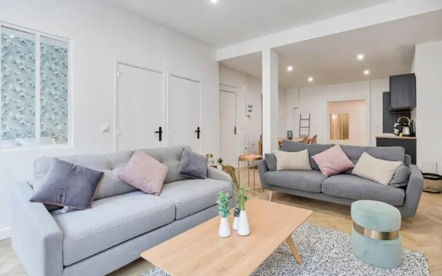 Appartement de standing proche ArcTriomphe - 8P