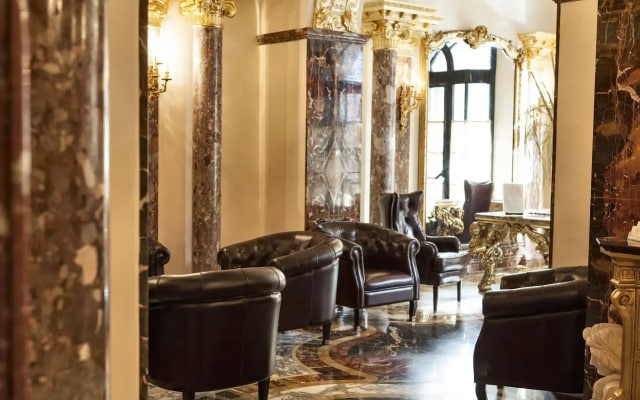 Des Epoques Hotel
