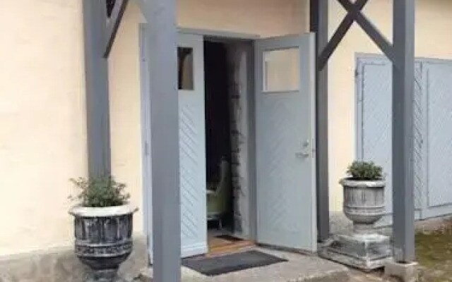 Apartment for Friends