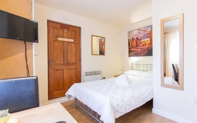 Golders Green Guest House