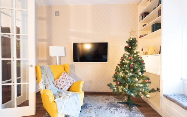 GMApartments (ДжиЭмАпартментс) на улице Большая Полянка 3/9