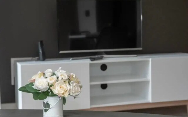 Modern 1BD Flat w/ Roof Top Access in Castlefield