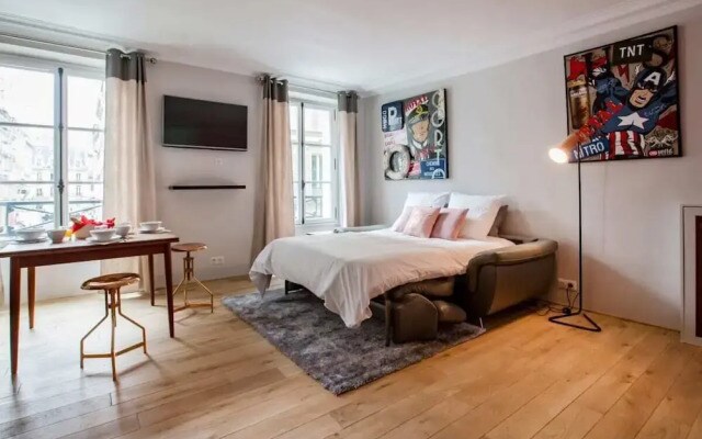 Spacious And Charming 6p Flat À Madeleine