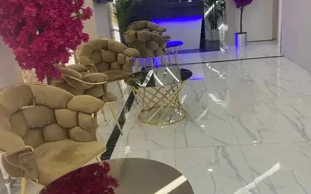 Meros Hotel