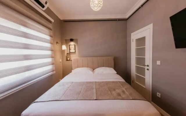 Galadoo Suites 4th Floor