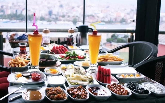 Sefai Hurrem Suit House