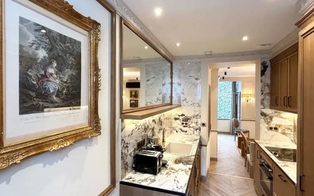 Merveil Luxury Suite - Eiffel Bourgogne