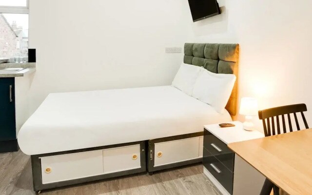 Beautiful Studio in London Near Wimbledon Park
