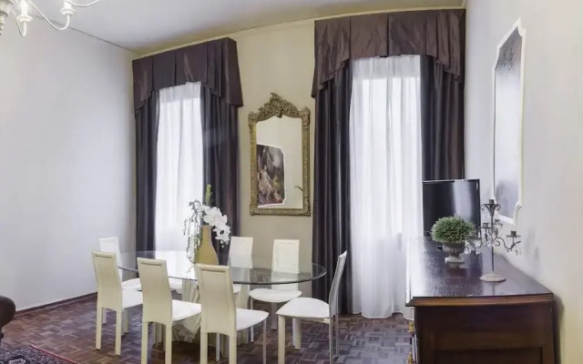 Accademia Charm Apartments by Wonderful Italy