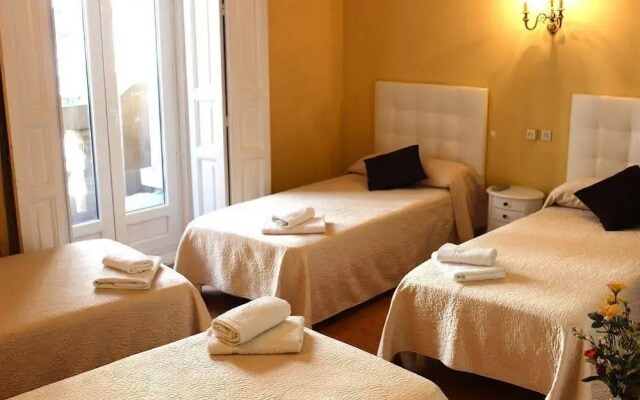 Hostal Montecarlo