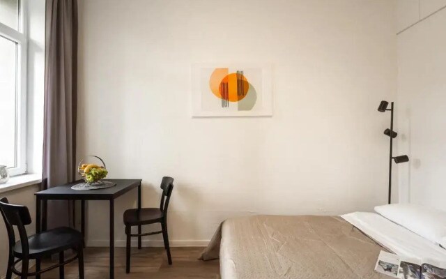 Air 214 ApartHouse