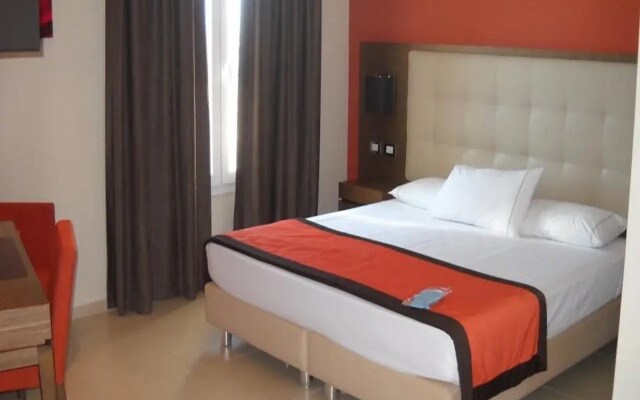 Hotel Tiber Rooftop & Wellness