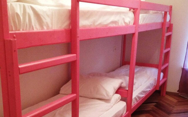 Salsa Hostel