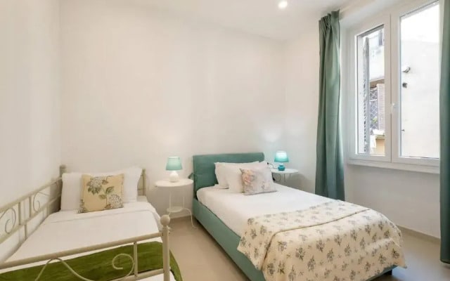 Iflat Lovely And Bright 2 Bed Flat Near Termini