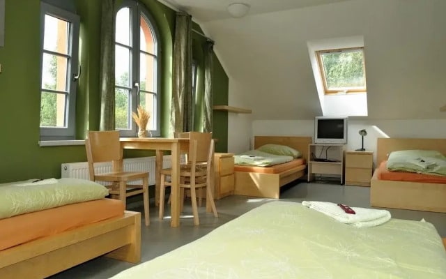 Hostel Lípa - Továrna