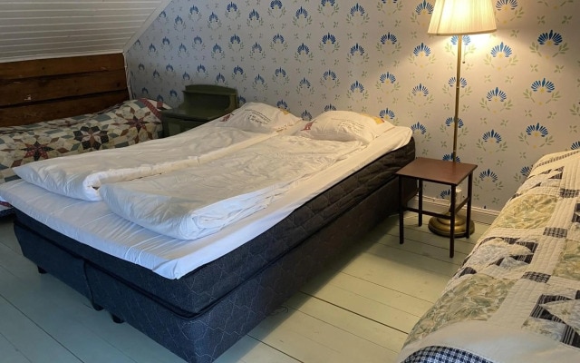 Krepelin Apartments