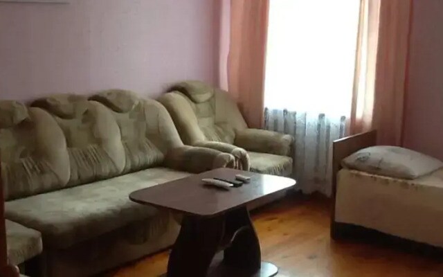 Na Izumrudnoy