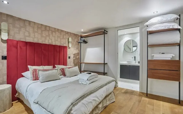 Charming Apartment Faubourg St Honore Madeleine