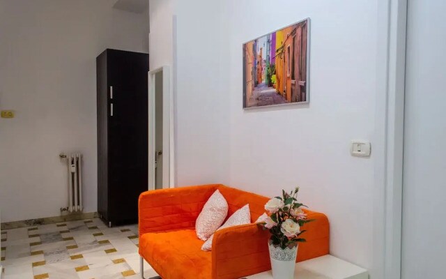 Kamchu Apartments Room With Balcony Piazza Bologna
