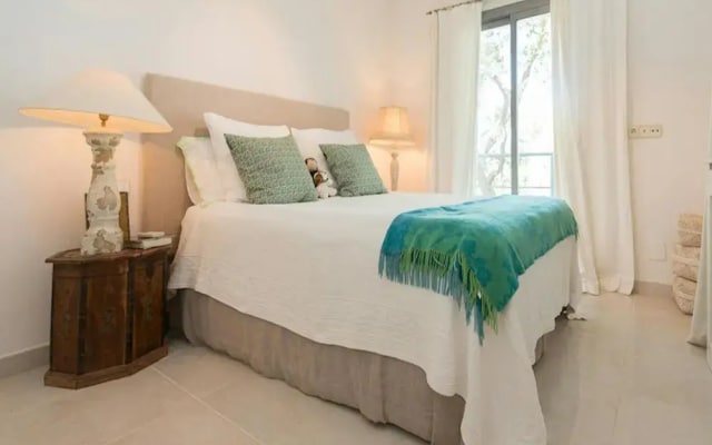 Villa in Porroig With Stunning Sea Views