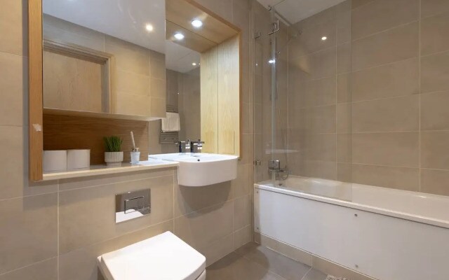 Apartment - Canarywharf - City of London - Sleeps4