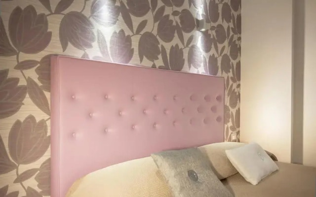 Rome King Suite