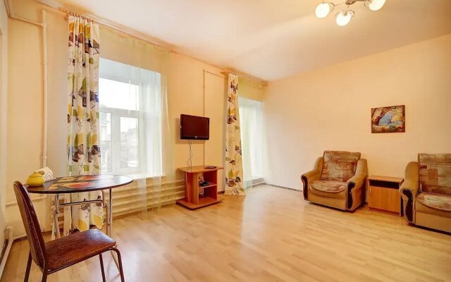 FlatStar Nevsky 74