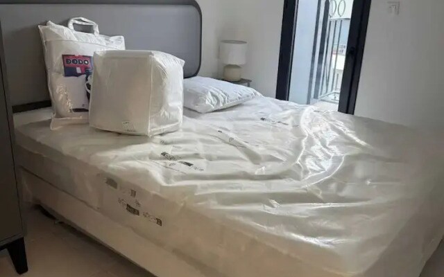 Charming Appt - 3bdr/8p - Near Paris & La Defense
