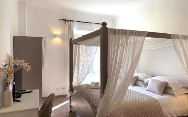 Aenea's B&B