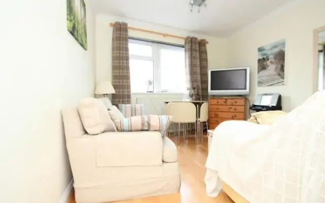 FG Property - Victoria, Wilton Road