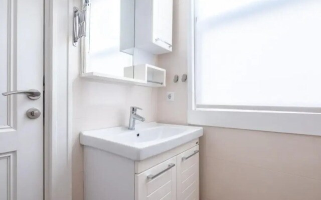 Delightful Flat Near Taksim Square in Sisli