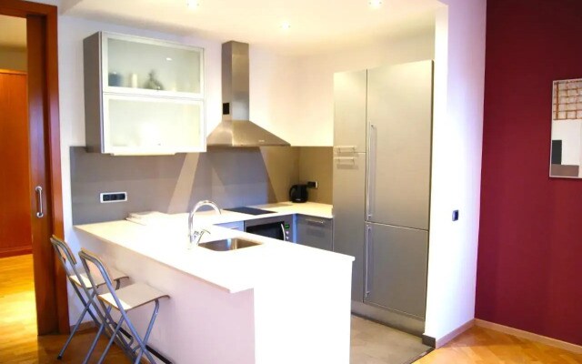 Places4stay Ramblas 2bd