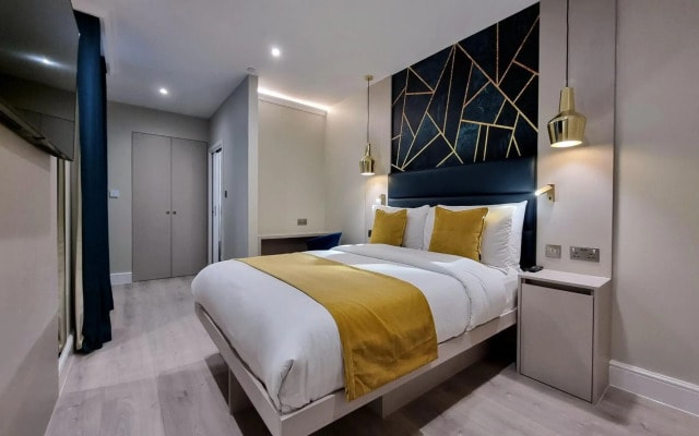 Hotel 43 London
