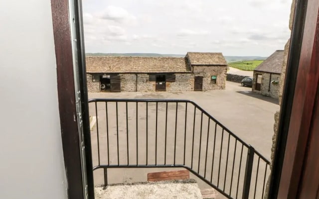 The Tom Wragg Suite