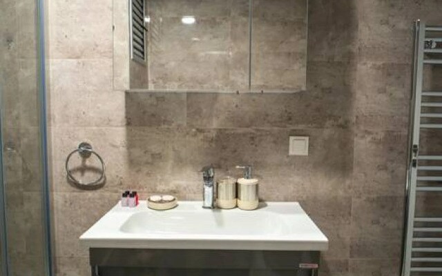 Prestige 22 · Prestigious 1 Bedroom Suite Apartment