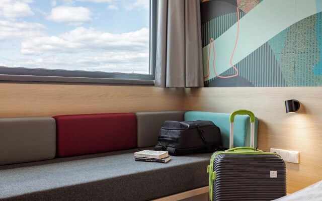 MEININGER Hotel Berlin Airport