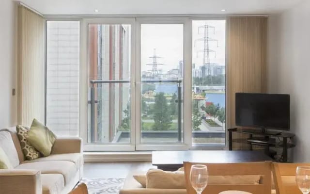 Stylish Apartment In Royal Victoria