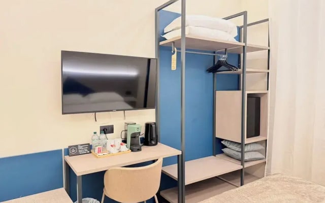 HoneyComb GuestHouse