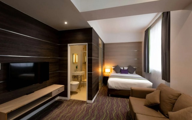 The Wesley Euston