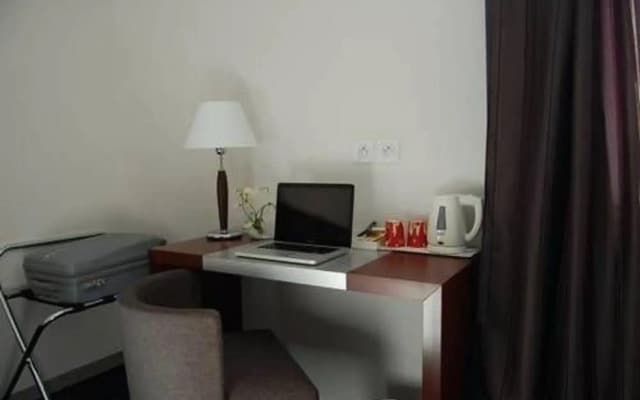 Plessis Parc Hotel