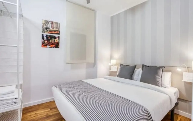 Nice and Cozy 4 Bedroom in Sants-montjuic BCN