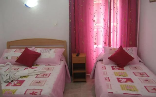 Hostal Huespedes Toledo