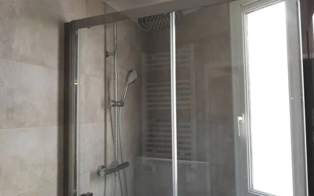 Renovated Studio Near Buttes Chaumont