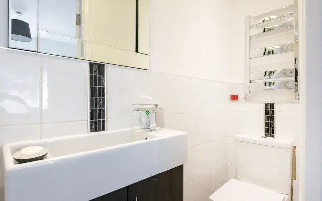 Luxury Croydon Apartment