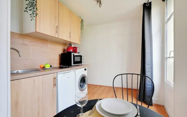 Studio in the Heart of the Marais !