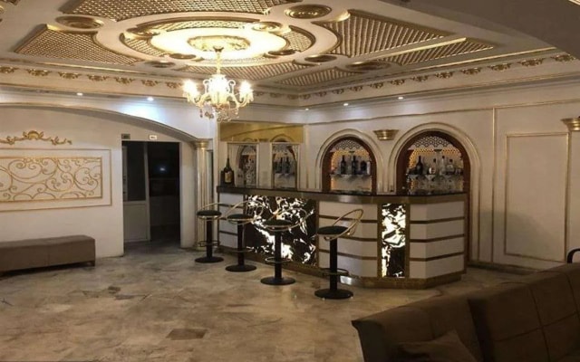 Grand Milan Hotel