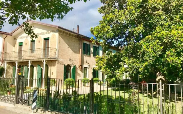 Maison Elena