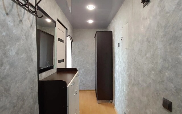 Uyutny Sever Na Ulitse Burkova Apartments