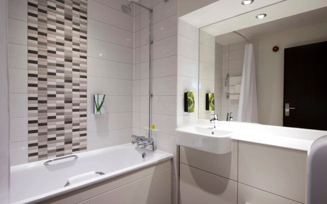 Premier Inn Slough West - Slough Trading Estate